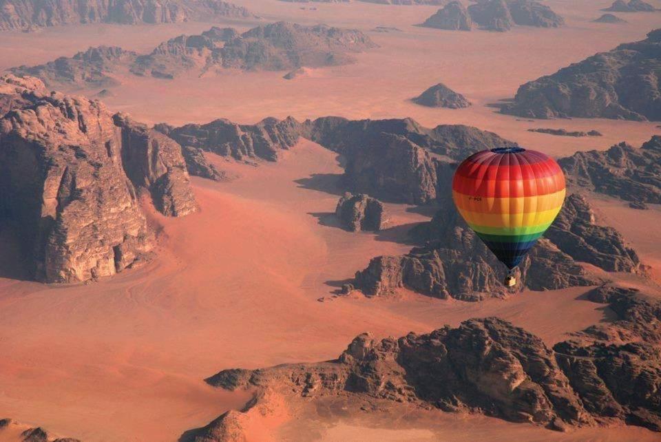 Wadi Rum Wonders Camp Eksteriør bilde